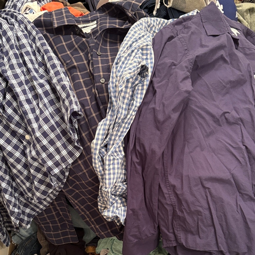 Amazon Essentials Men's Casual Button Down Shirts - Purple, Blue, Black